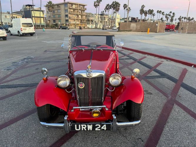 Mg-Td-1952-Red-11