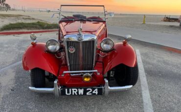 Mg-Td-1952-Red-8