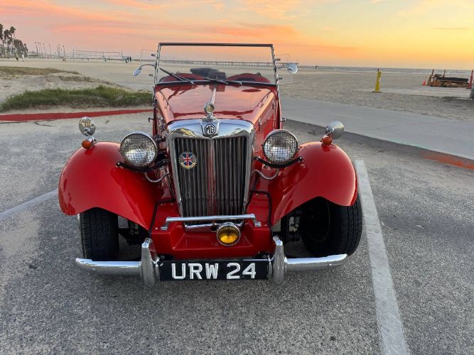 Mg-Td-1952-Red-8