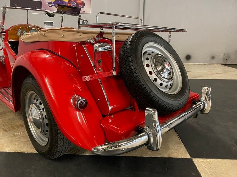 Mg-Td-1953-Red-Buckskin-4