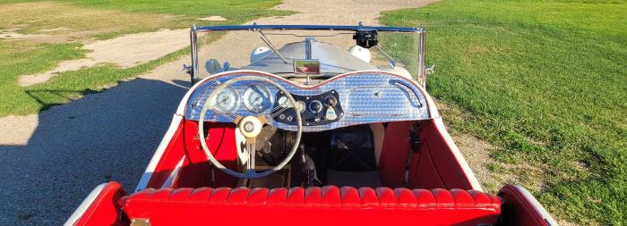 Mg-Td-1953-White-8