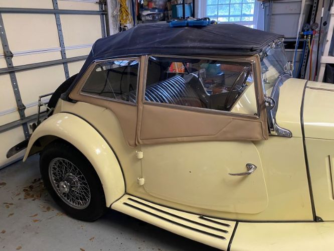 Mg-Td-1953-Yellow-14