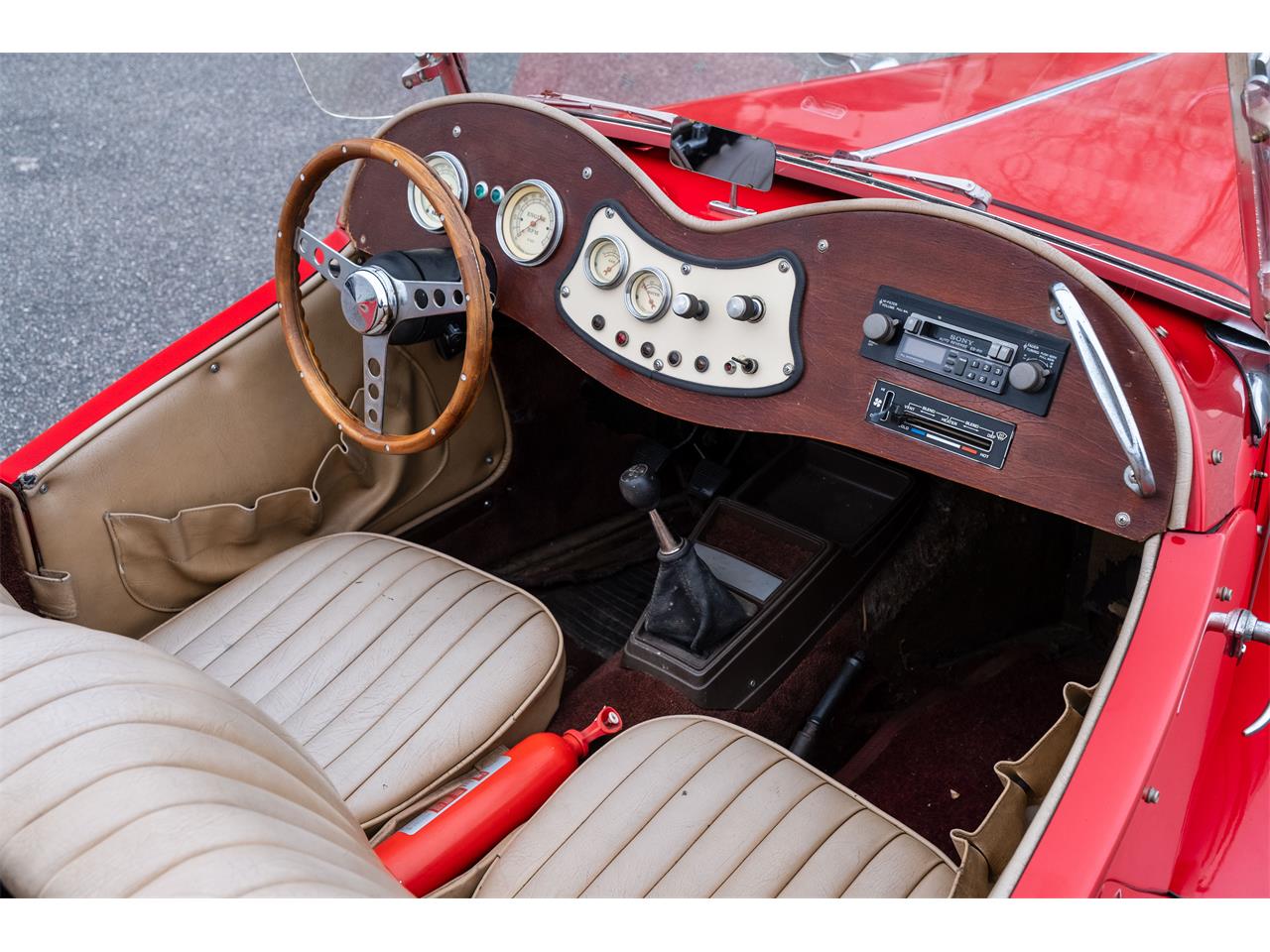Mg-Td-1986-Red-Tan-15