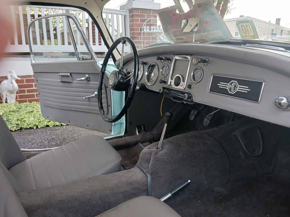 Mg-a-1956-green-7
