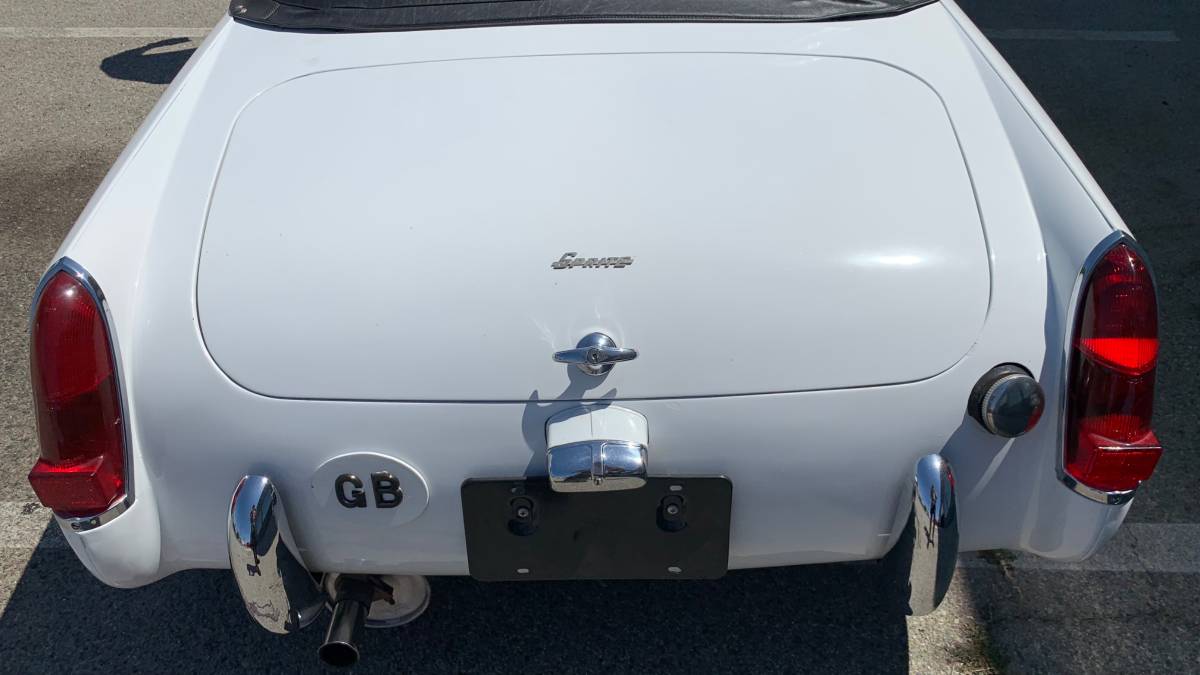 Mg-austin-healey-sprite-1962-white-11