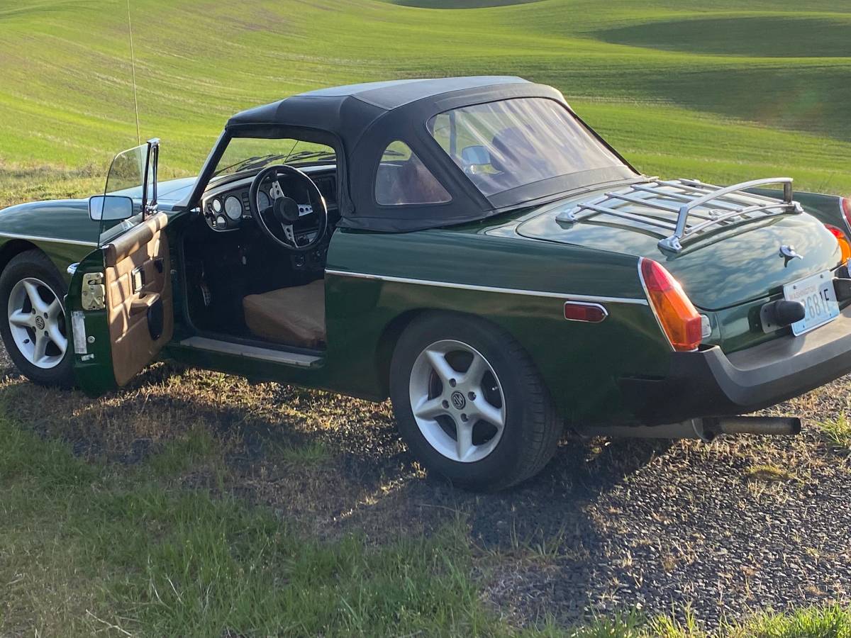 Mg-b-1979-green-3