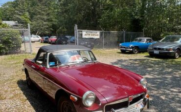 Mg-b-model-1974-red-1