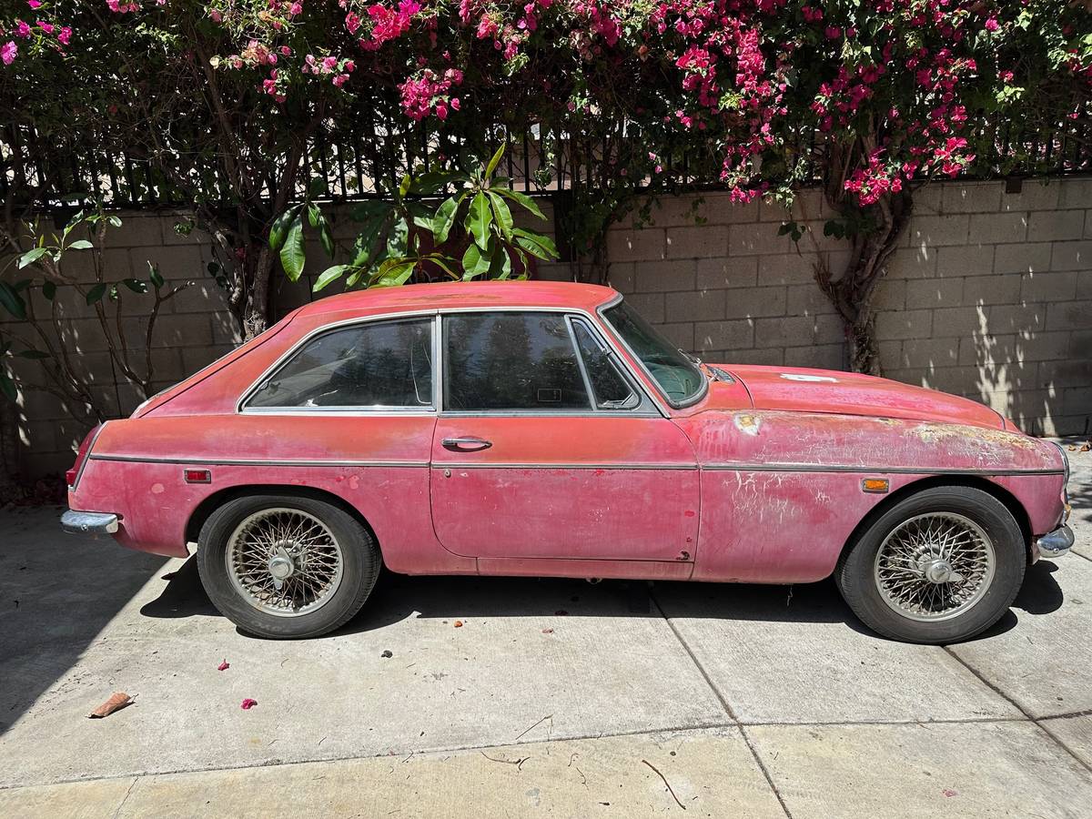 Mg-gtc-1969-red-12