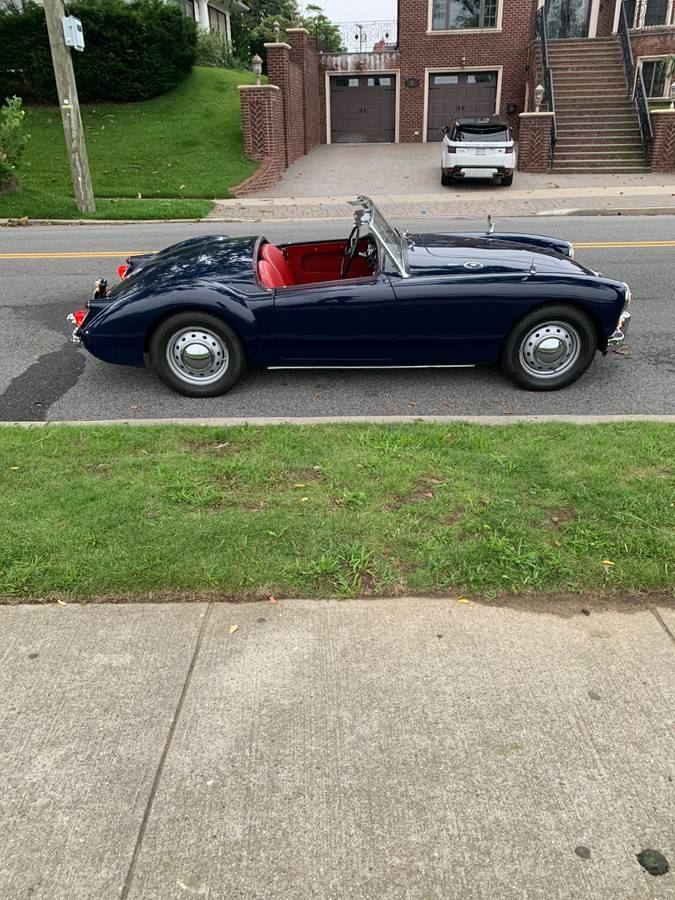 Mg-mga-1600-1960-4