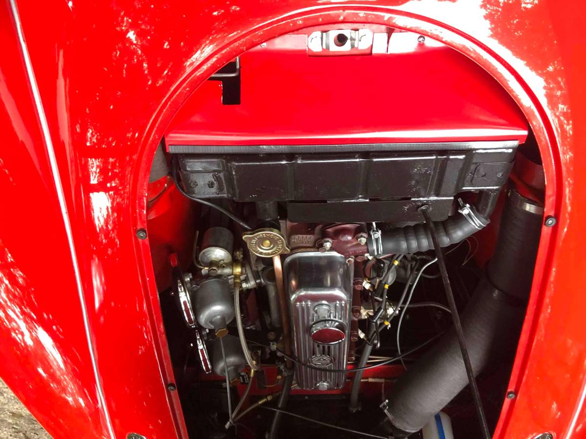Mg-mga-1600-1960-red-12