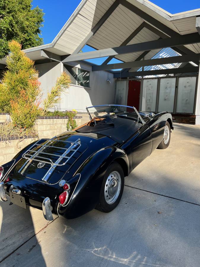 Mg-mga-roadster-1960-black-2