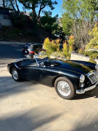 Mg-mga-roadster-1960-black-9