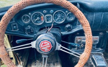Mg-mgb-1969-brown-6