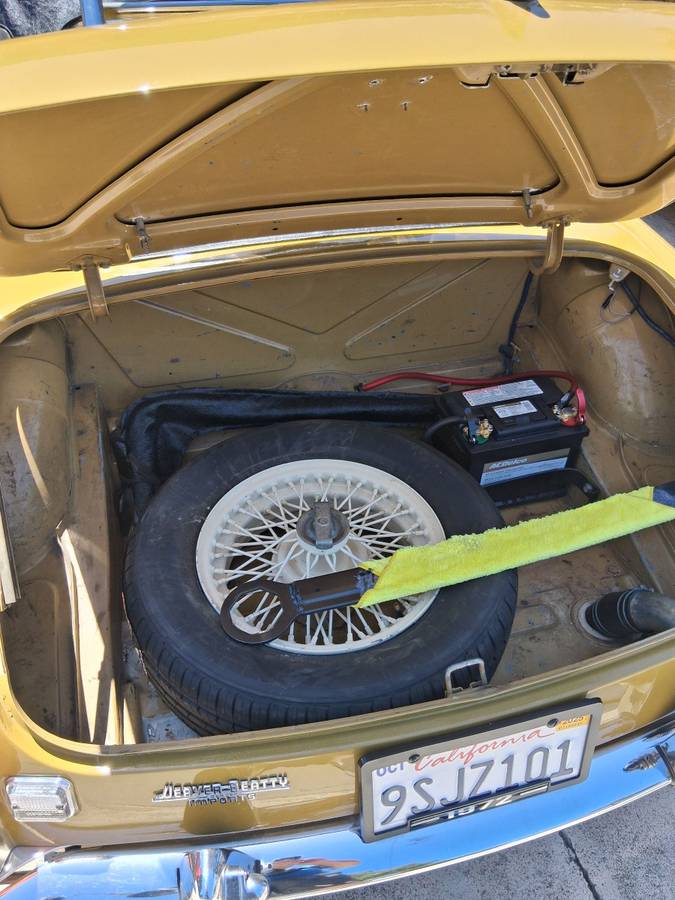 Mg-mgb-1972-yellow-6