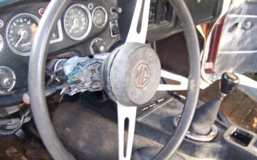 Mg-mgb-1973-custom-12