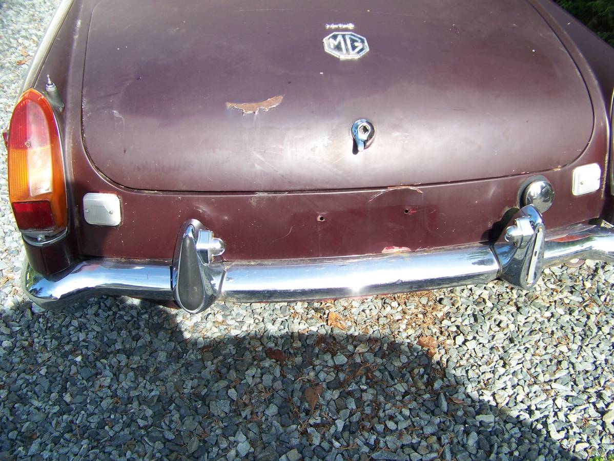 Mg-mgb-1973-custom-2