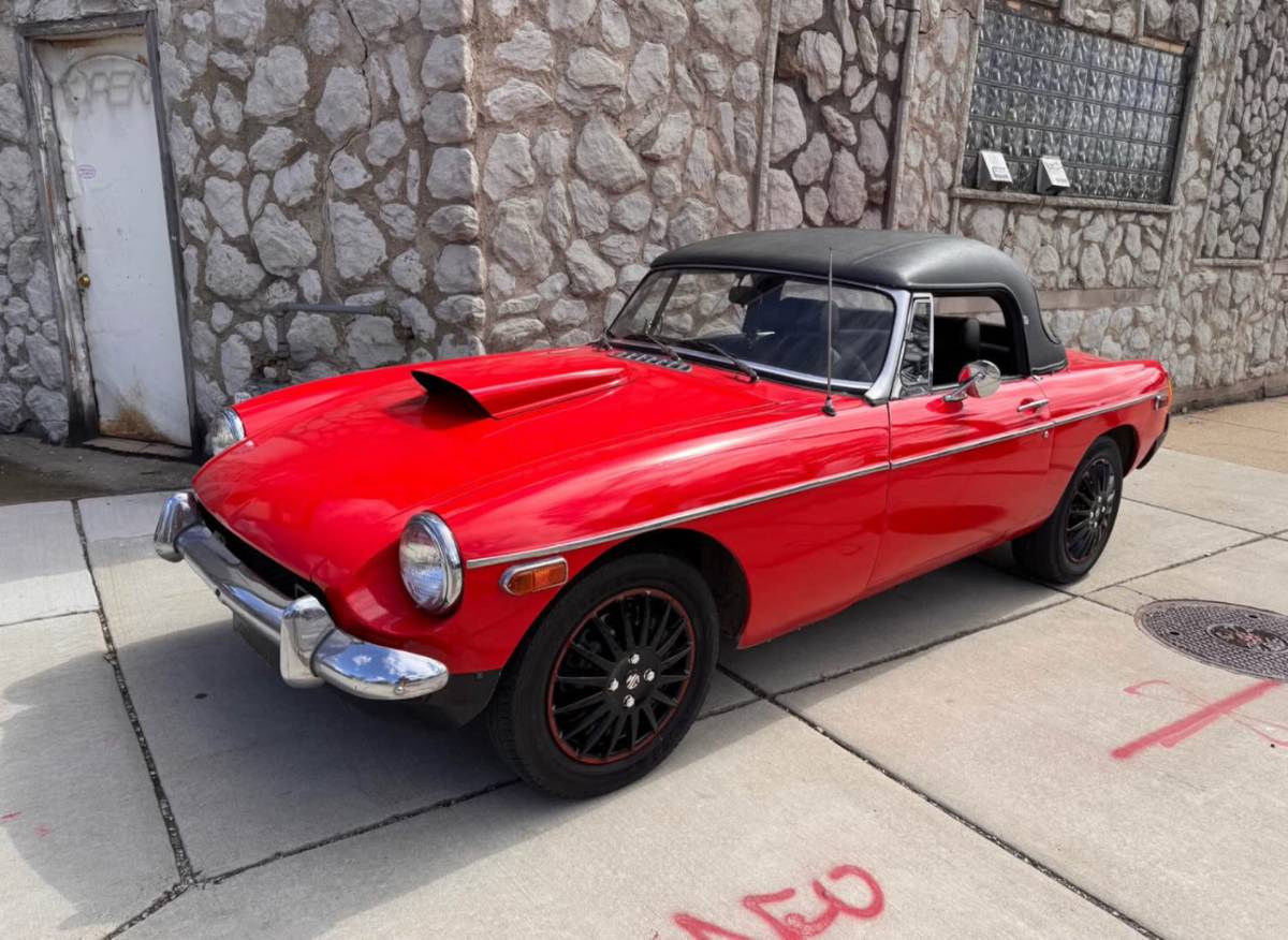 Mg-mgb-1976-red-1