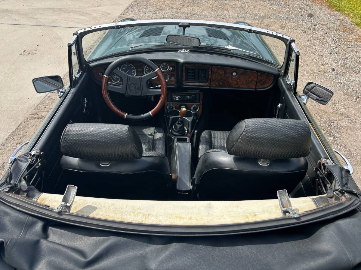 Mg-mgb-1979-grey-10