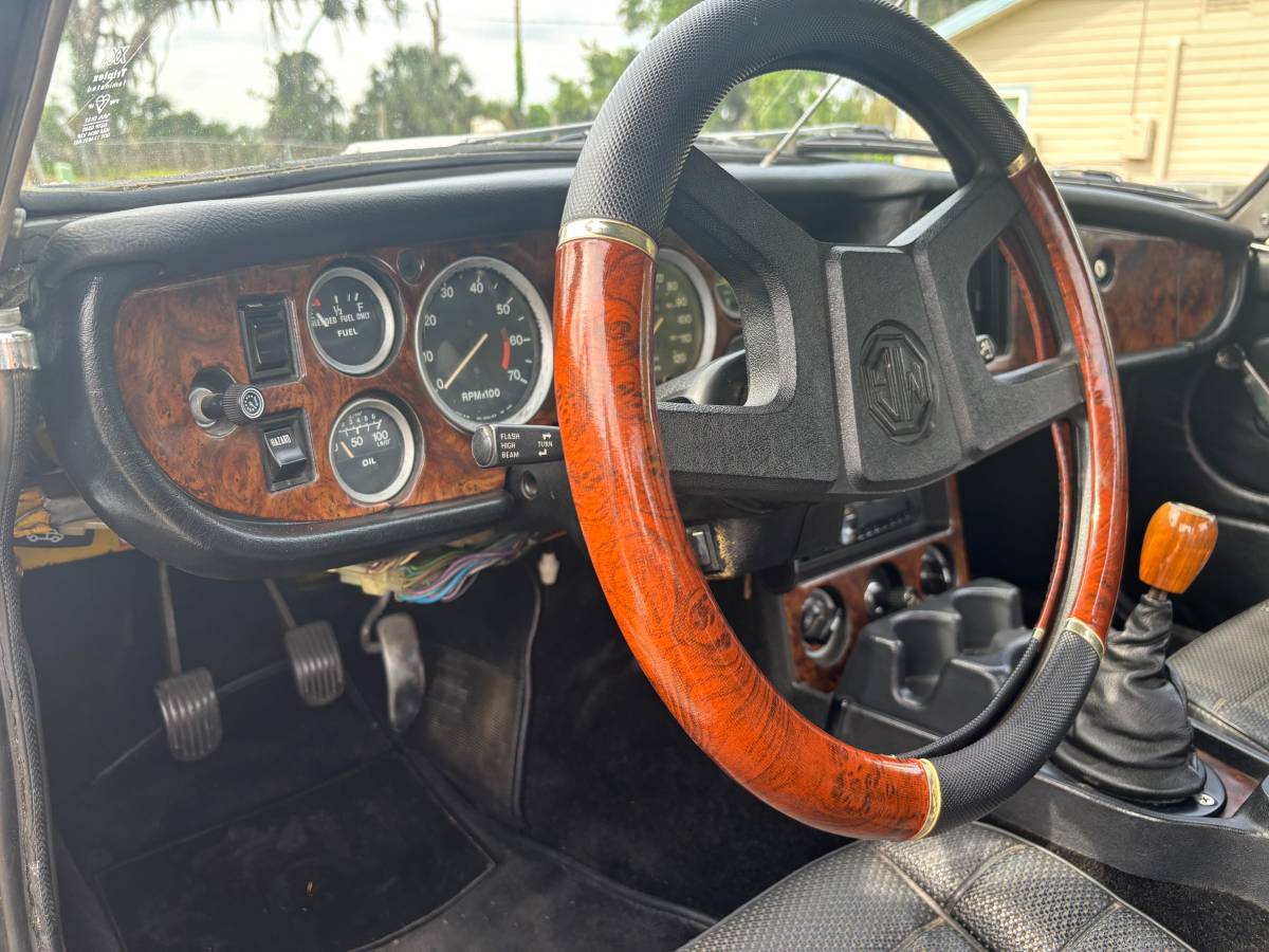 Mg-mgb-1979-grey