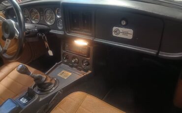 Mg-mgb-convertible-1980-black-18