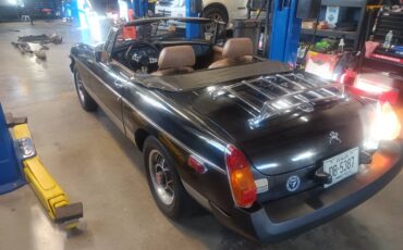 Mg-mgb-convertible-1980-black-2