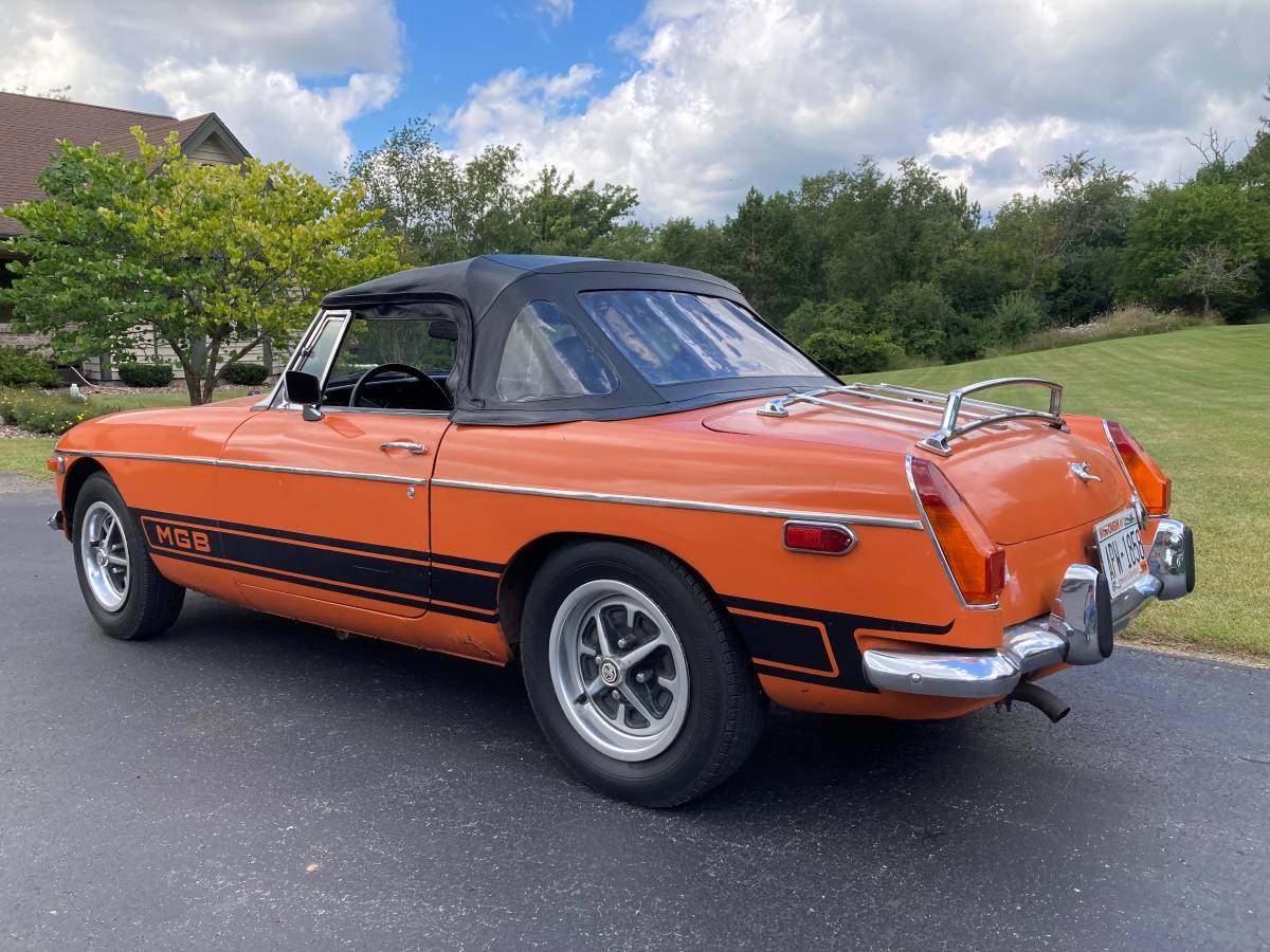Mg-mgb-roadster-1974-orange-6