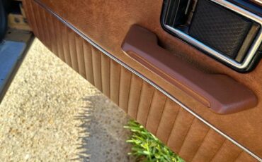Mg-mgb-roadster-convertable-1977-yellow-16