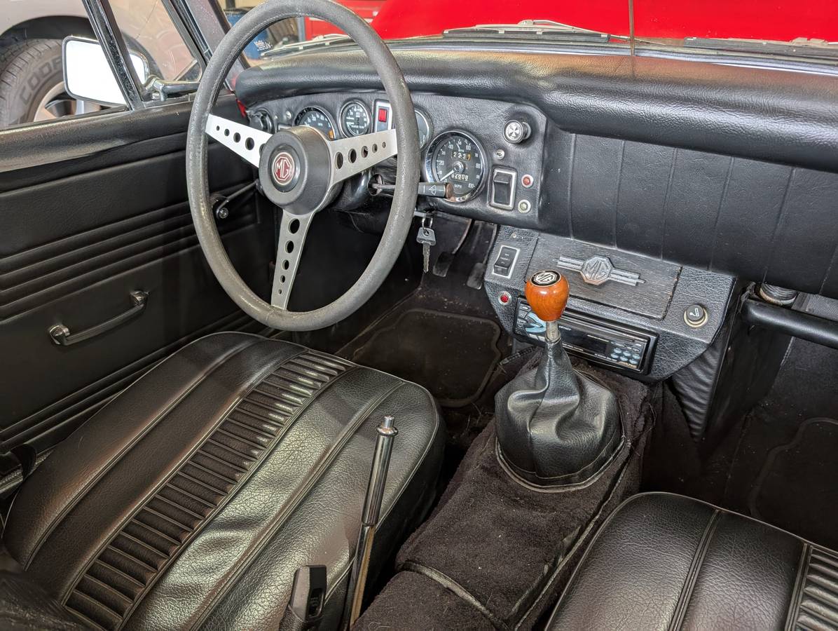 Mg-midget-1970-red-2