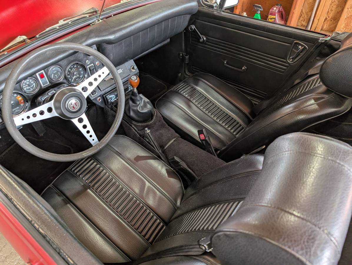 Mg-midget-1970-red-3