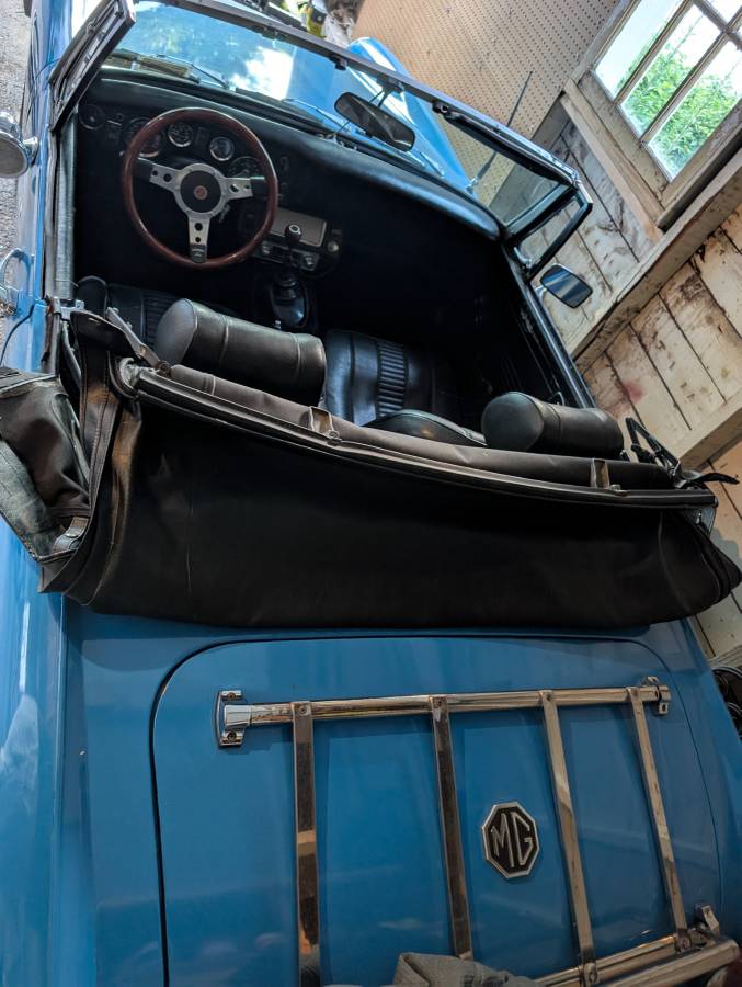 Mg-midget-1976-blue-5