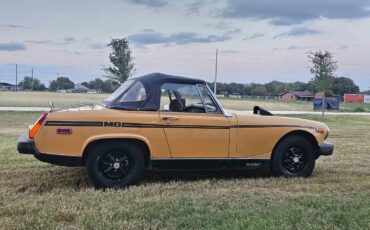 Mg-midget-1976-yellow-3