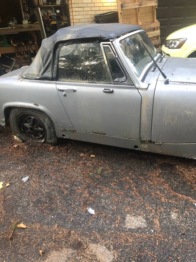 Mg-midget-convertible-1976-silver-3