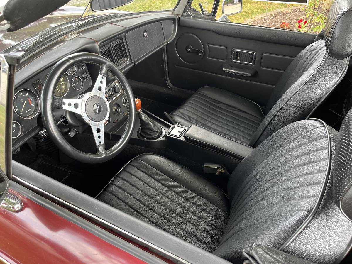 Mg-morris-minor-1977-red-7