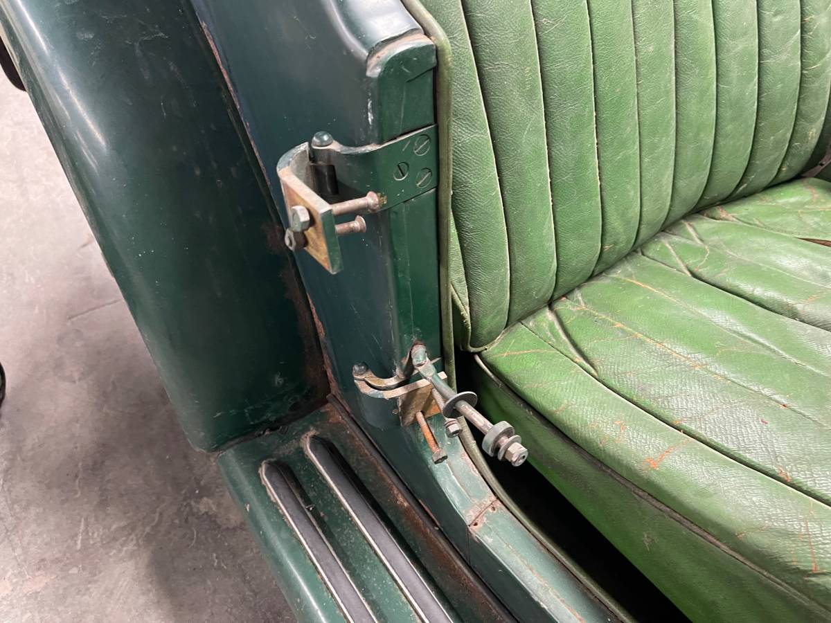Mg-td-1952-green-2