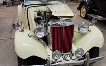 Mg-td-1953-white-2