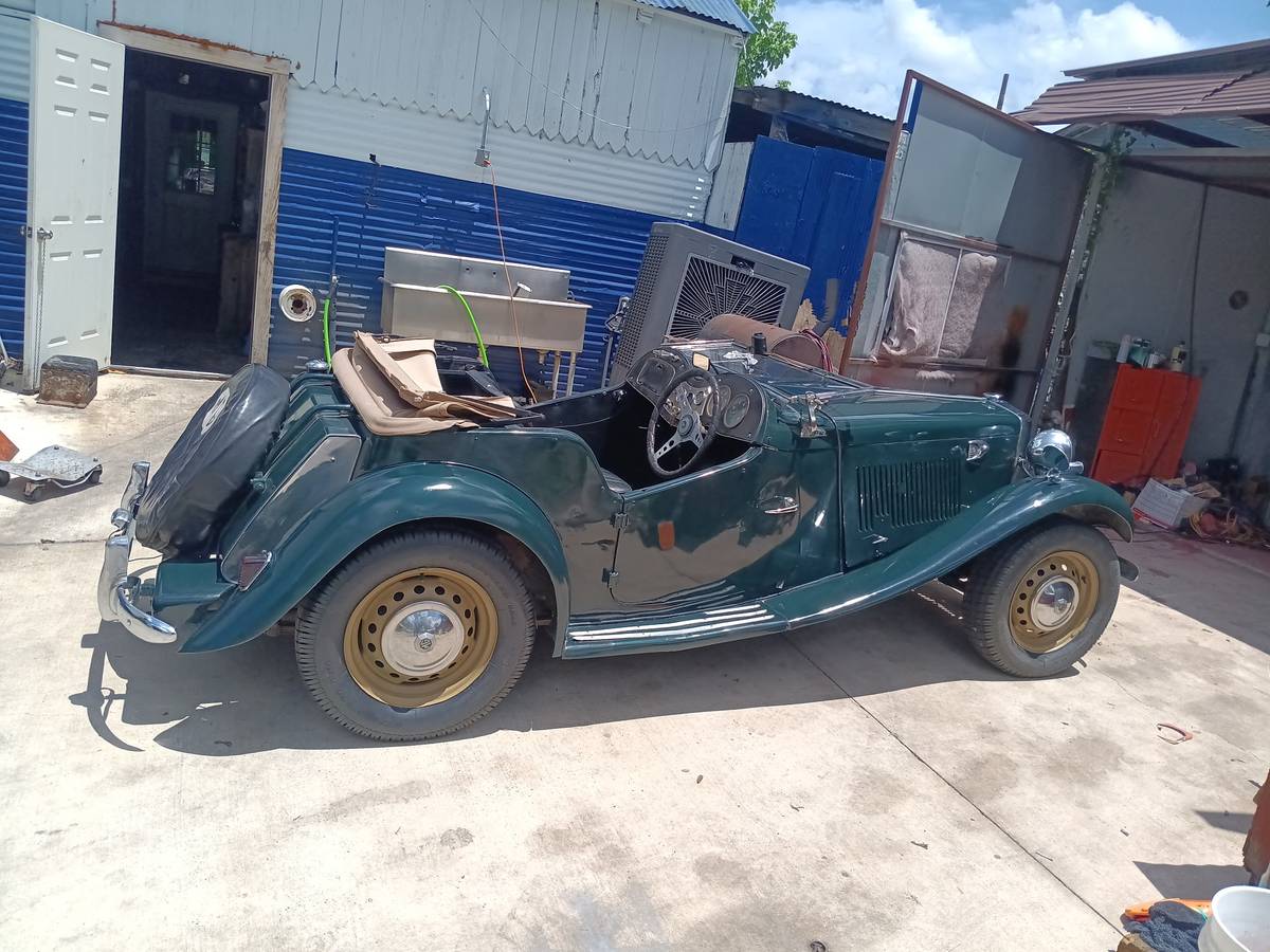 Mg-td-original-1951-green-7