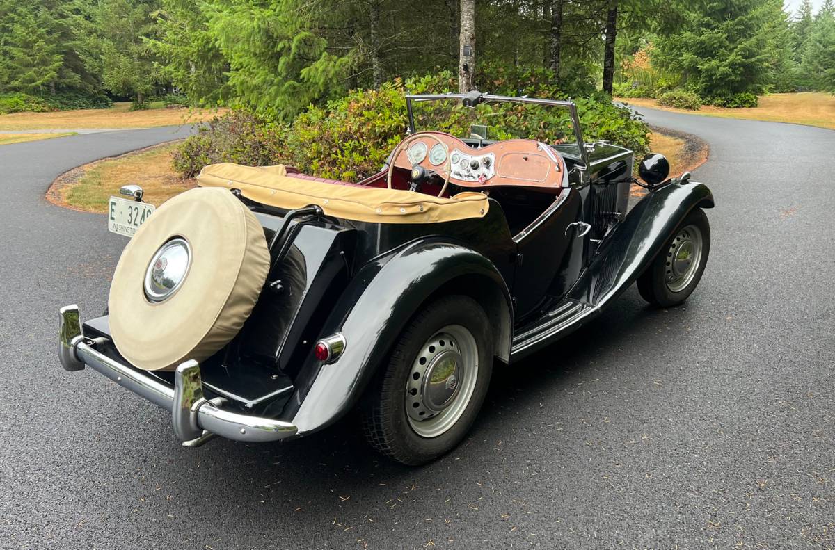 Mg-td-roadster-1953-black-4