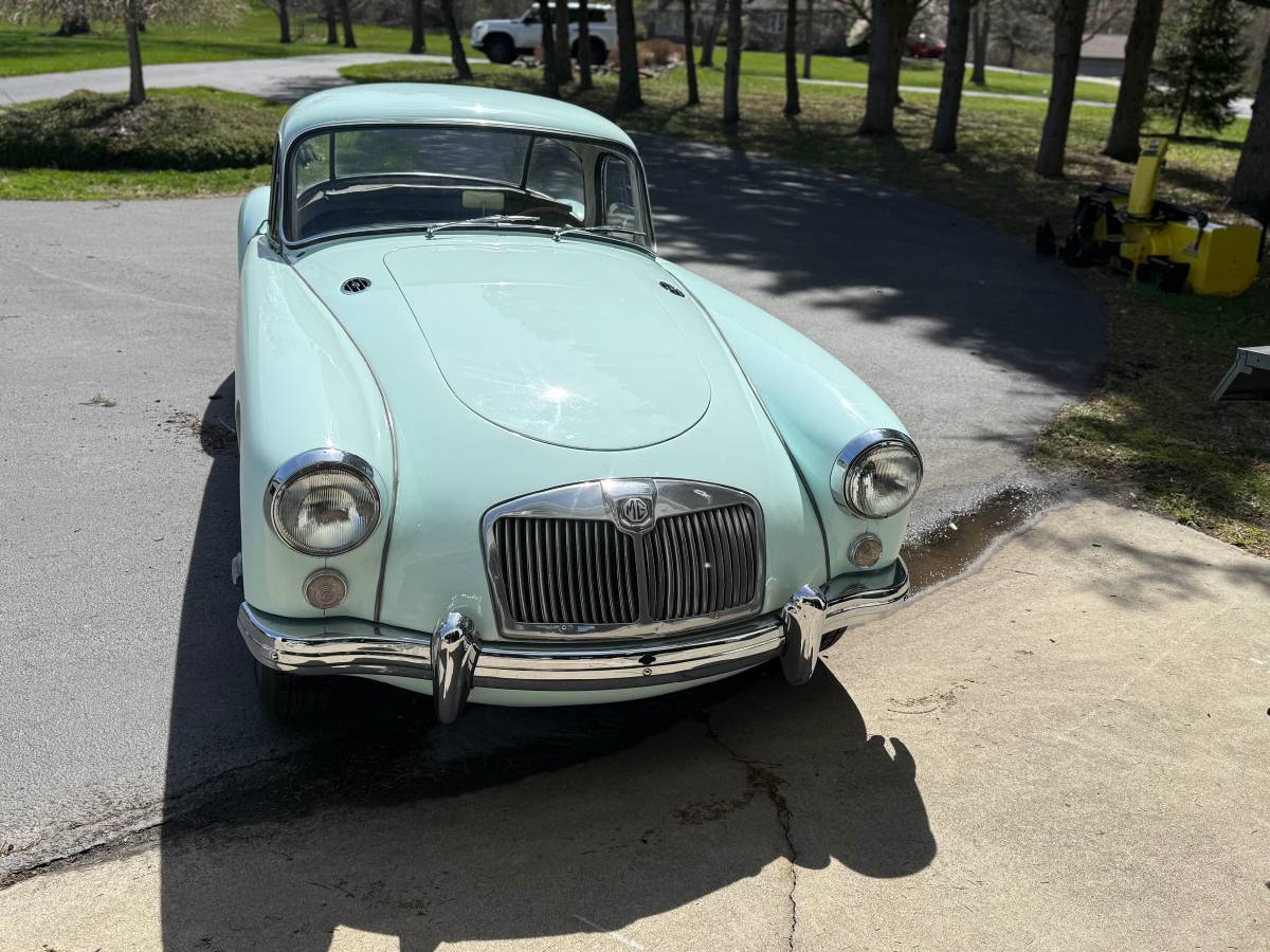 Mga-coupe-1956-27