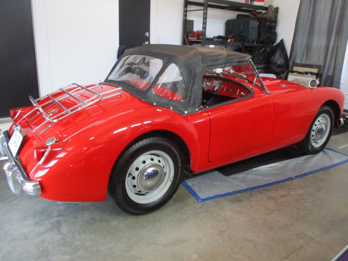 Mga-roadster-1959-red-16