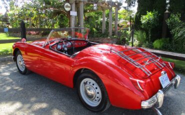 Mga-roadster-1959-red