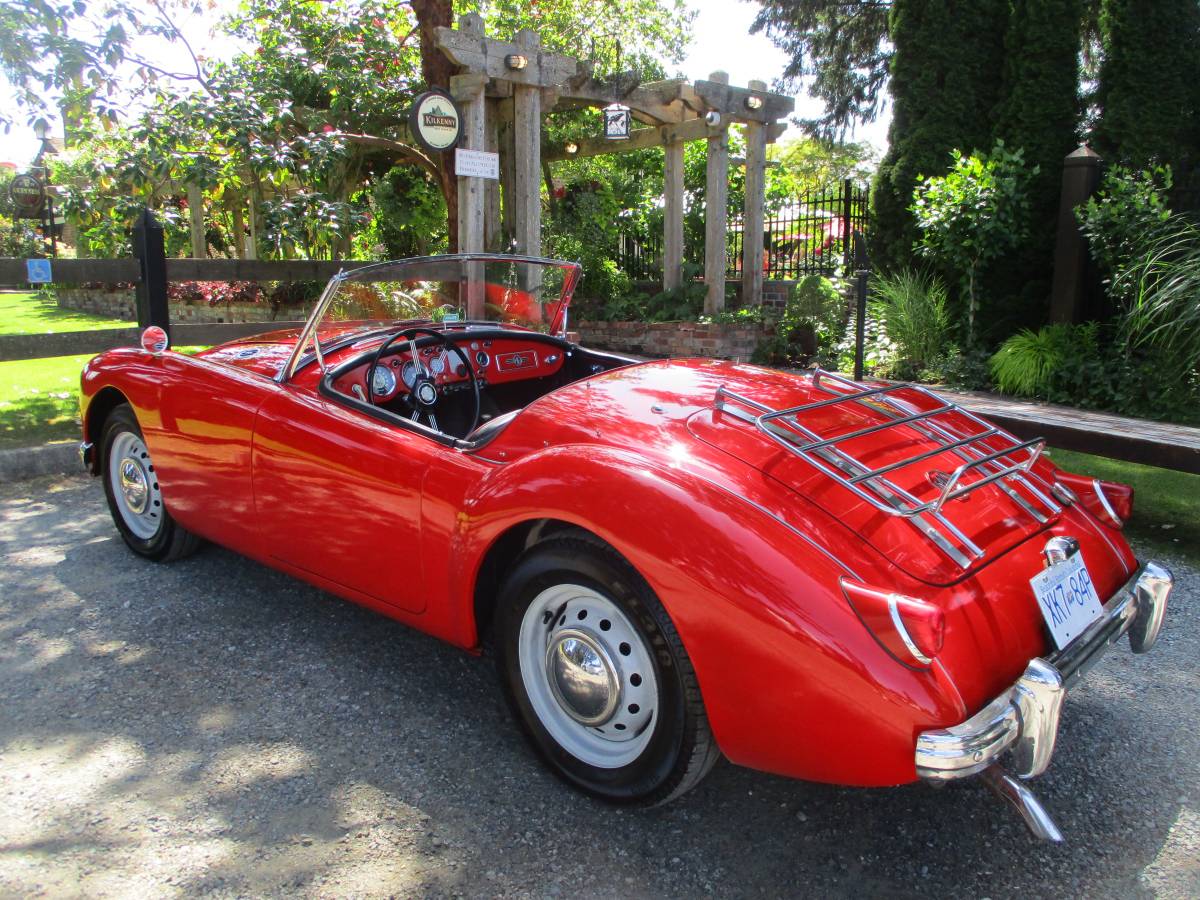 Mga-roadster-1959-red