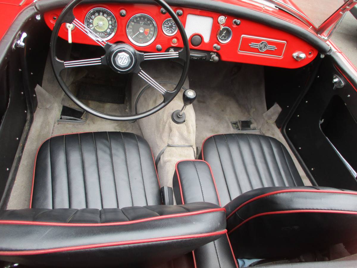 Mga-roadster-1959-red-2