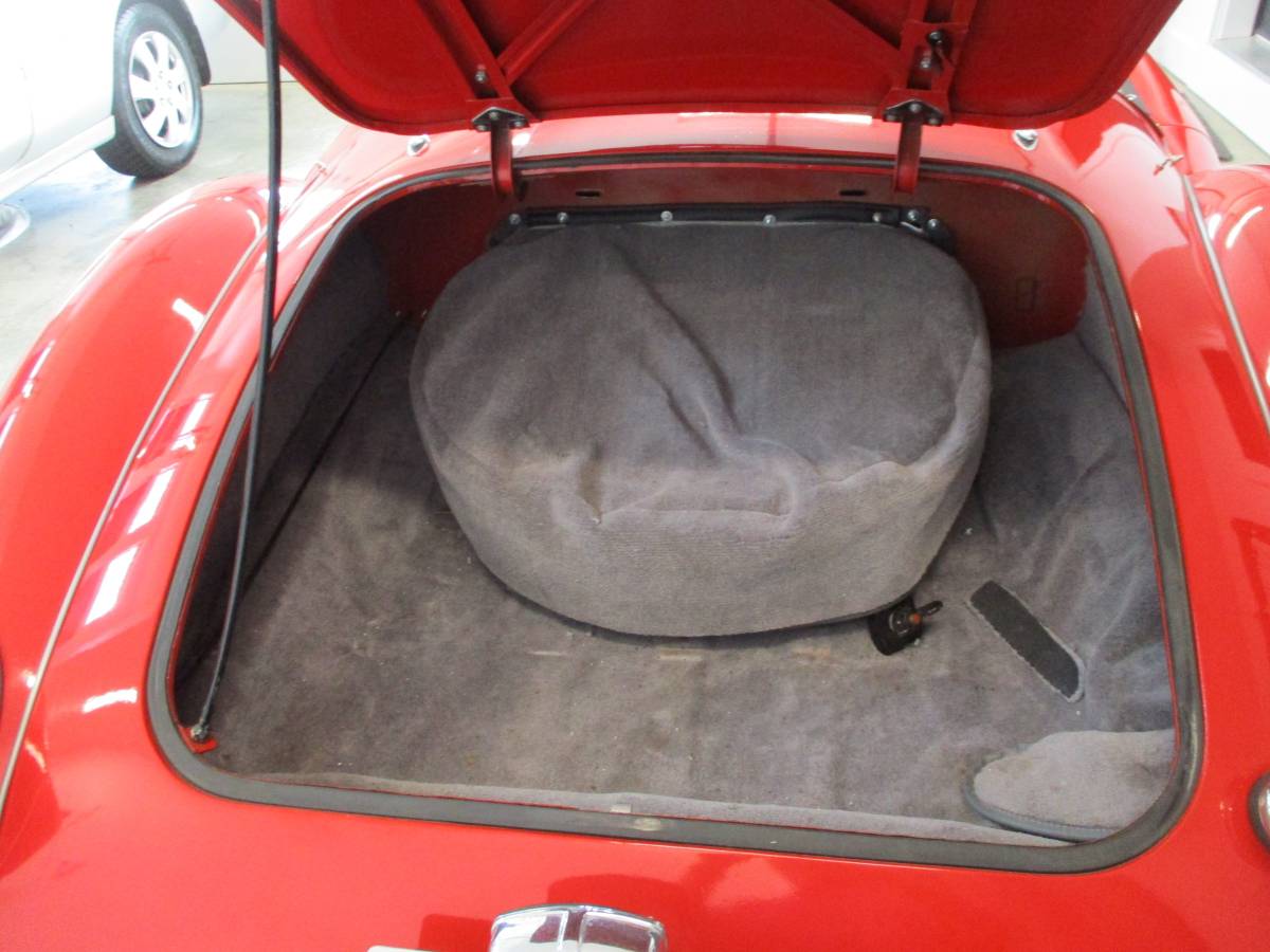 Mga-roadster-1959-red-6