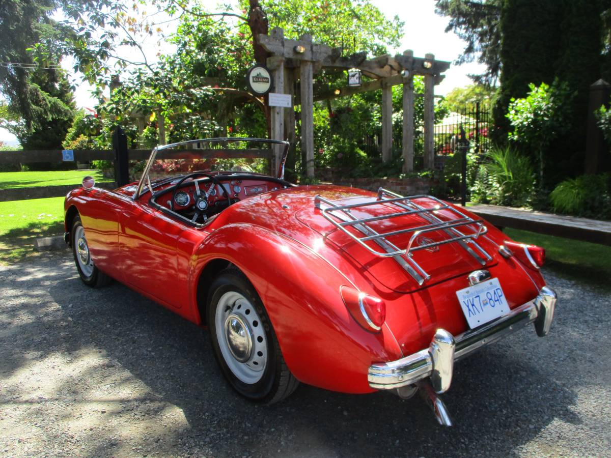 Mga-roadster-1959-red