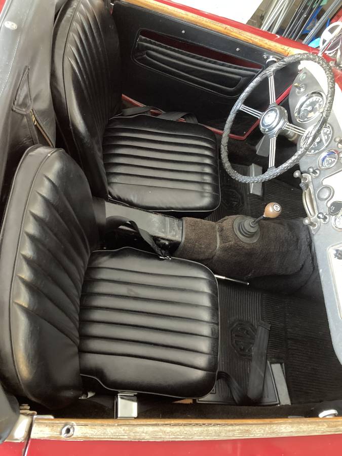 Mga-roadster-1960-red-15