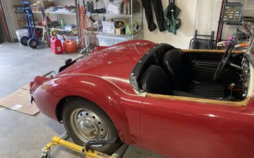 Mga-roadster-1960-red-18