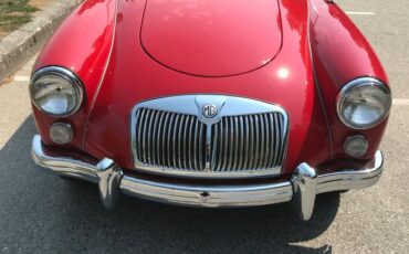 Mga-roadster-1960-red