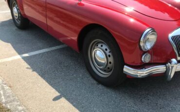 Mga-roadster-1960-red-4