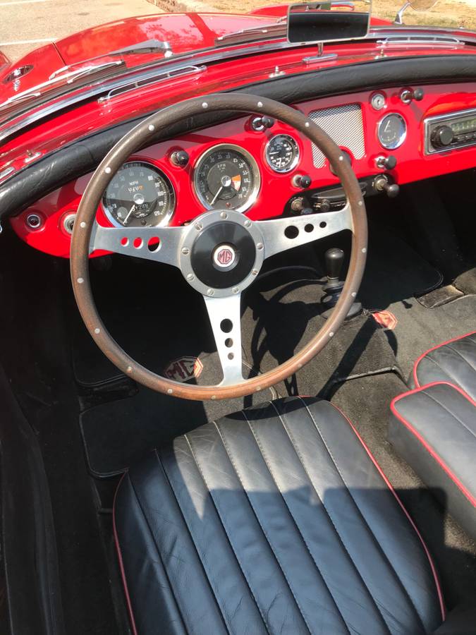Mga-roadster-1960-red-9