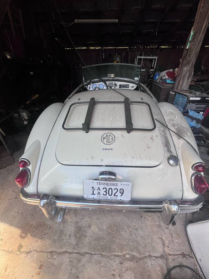 Mga-roadster-1961-white-2